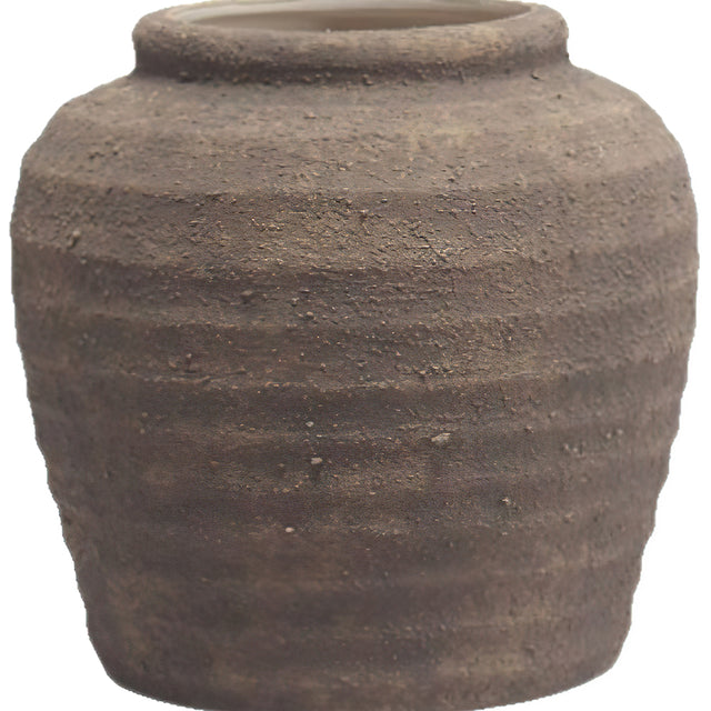 antique-rough-pottery-vase-close-up-0627