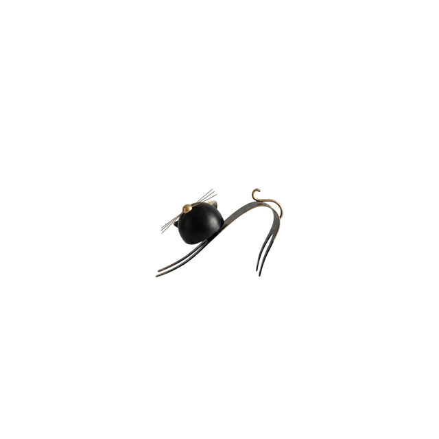 black cat sculpture minimalist