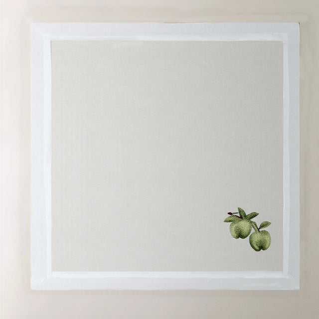 dinner napkin apple
