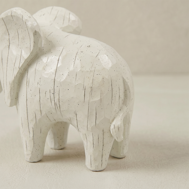 elephant sculpture back view
