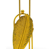 freestanding-metal-paper-towel-holder-close-up-07111