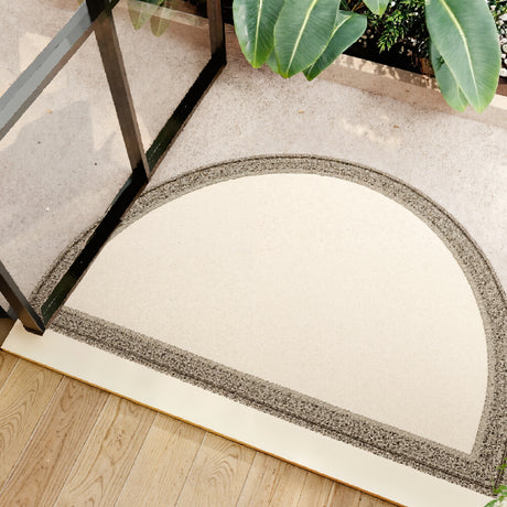 half round doormat in the balcony