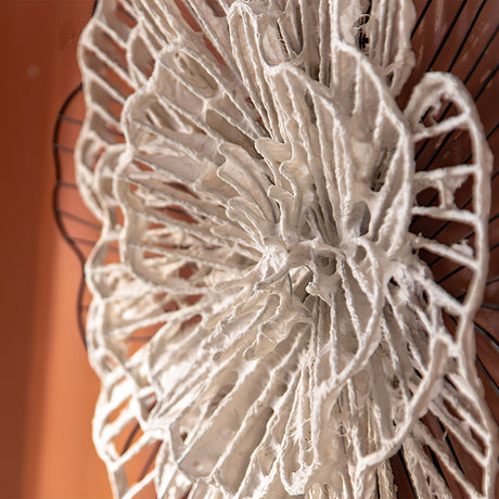 iron-flower-pattern-wall-art-close-up-0527