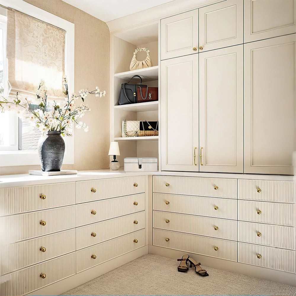 modern minimalist horsehair white leather decorative storage box in the cloakroom