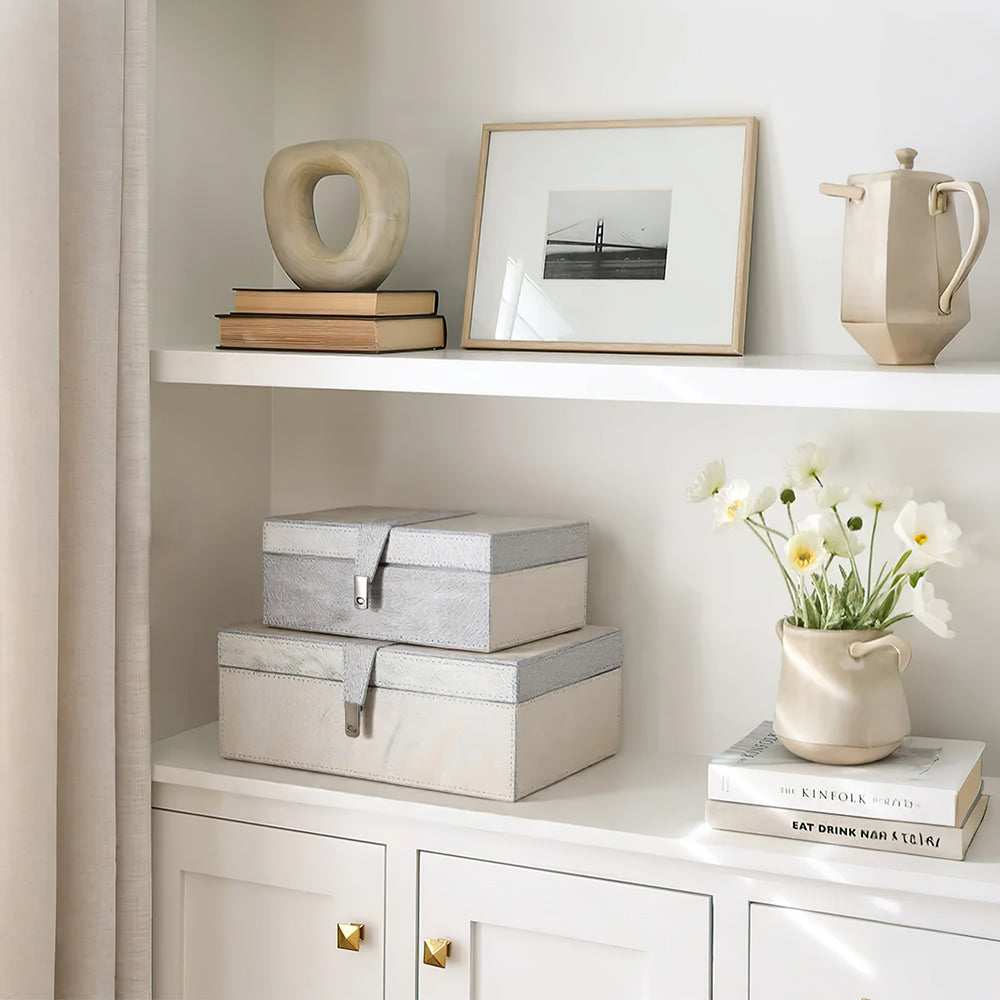 modern minimalist horsehair white leather decorative storage box on the cabinet