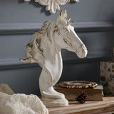 resin-horse-head-ornament-scene