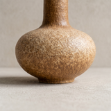 vase rounded body closeup
