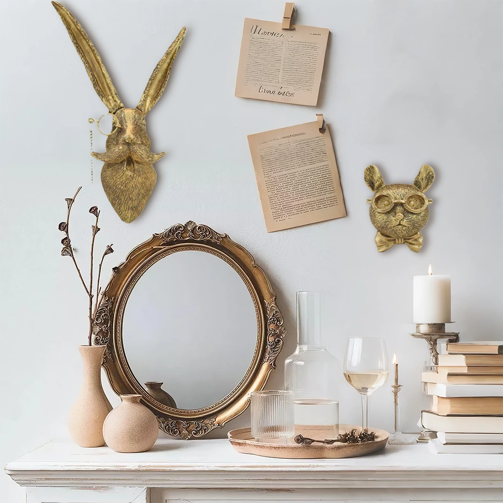 vintage bronze resin animal wall decor on the wall