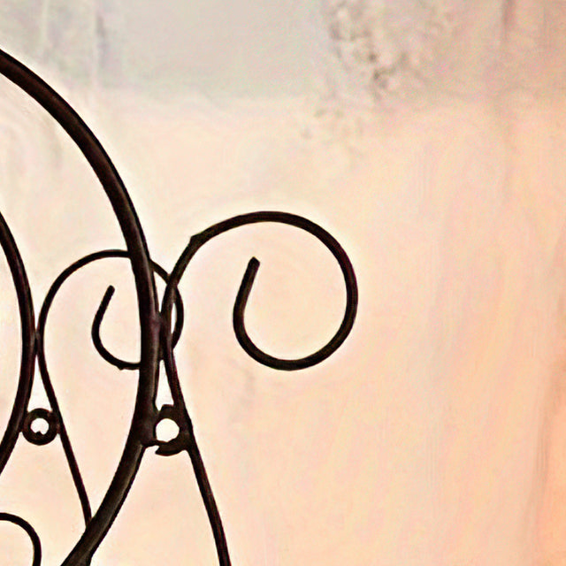 wine rack detail