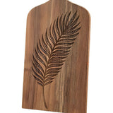 wooden-serving-plate-close-up-0526